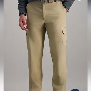 Men's Haggar Stretch Tan Cargo Pants Sz 34X30 NWT